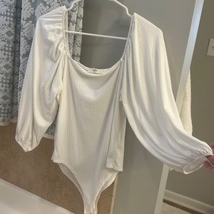 White Fitted Puffy Sleeve Bodysuit